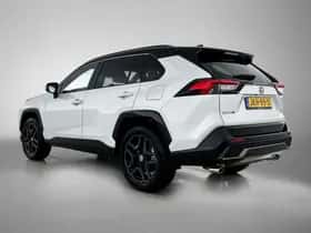 Toyota RAV4 (2025) thumbnail 13
