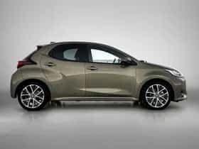 Toyota Yaris (2024) thumbnail 11