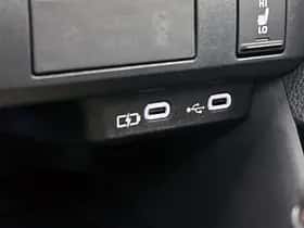 Toyota Yaris (2024) thumbnail 23