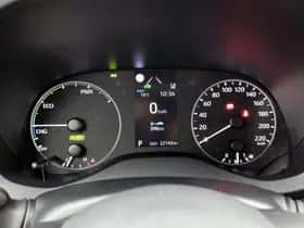 Toyota Yaris (2022) thumbnail 5