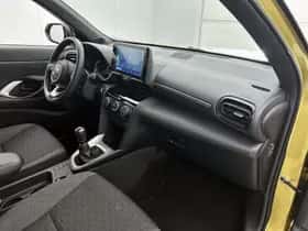 Toyota Yaris_Cross (2022) thumbnail 6