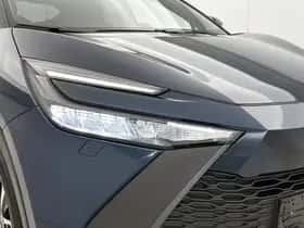 Toyota C-HR (2024) thumbnail 38
