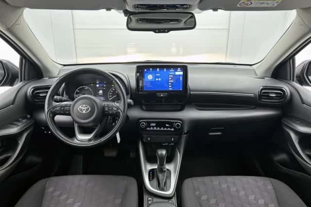 Toyota Yaris (2025) thumbnail 4