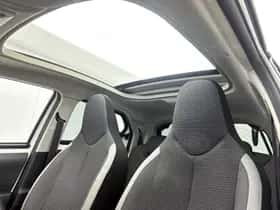 Toyota Aygo (2021) thumbnail 4