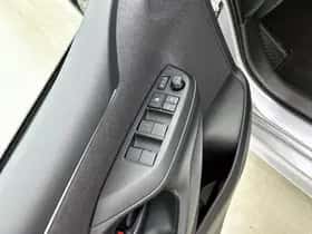 Toyota Yaris (2025) thumbnail 22