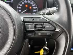 Toyota Yaris (2021) thumbnail 16