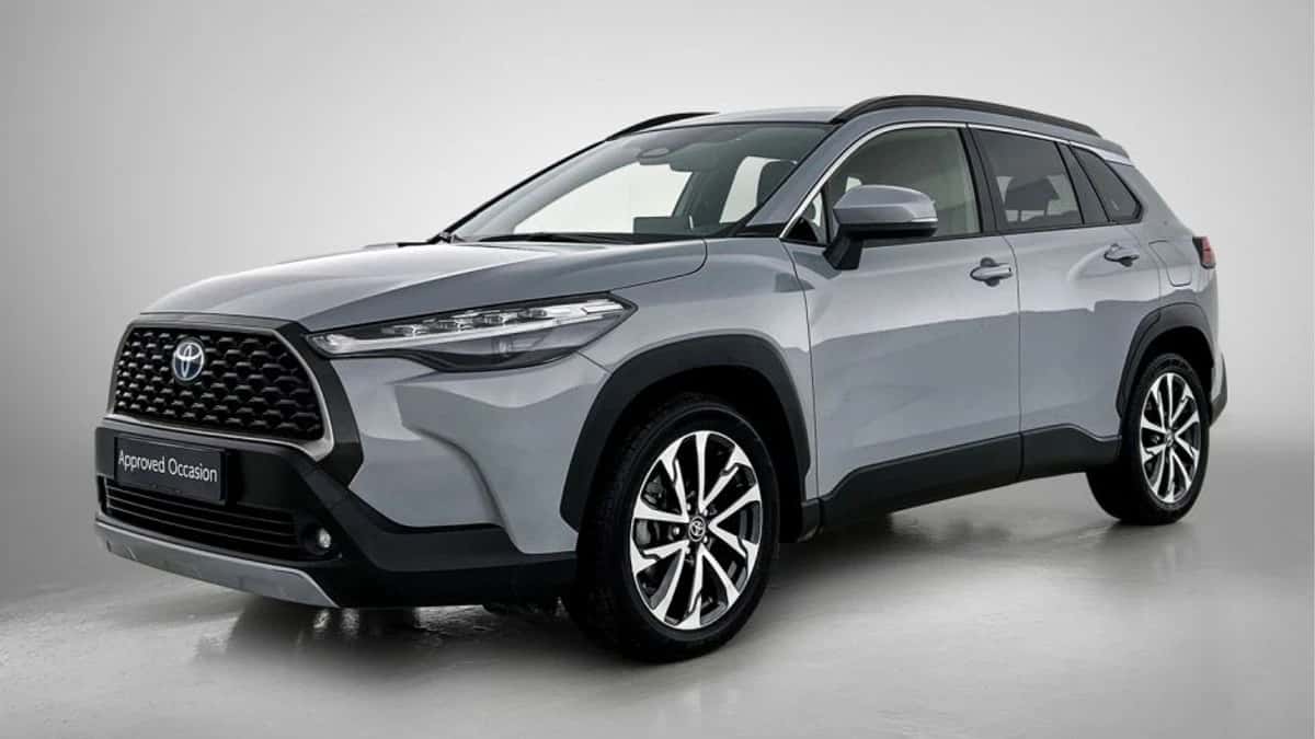 Toyota Corolla_Cross (2024) — foto 1