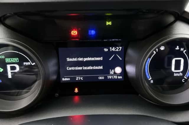 Toyota Yaris_Cross (2024) thumbnail 5