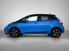 Toyota Yaris (2019) thumbnail 3