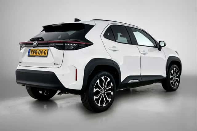 Toyota Yaris_Cross (2025) thumbnail 2
