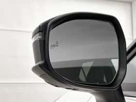Toyota C-HR (2025) thumbnail 36