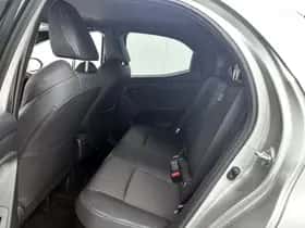 Toyota Yaris (2024) thumbnail 16