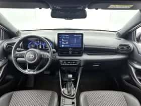 Toyota Yaris (2024) thumbnail 4