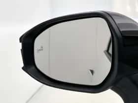 Toyota C-HR (2024) thumbnail 37