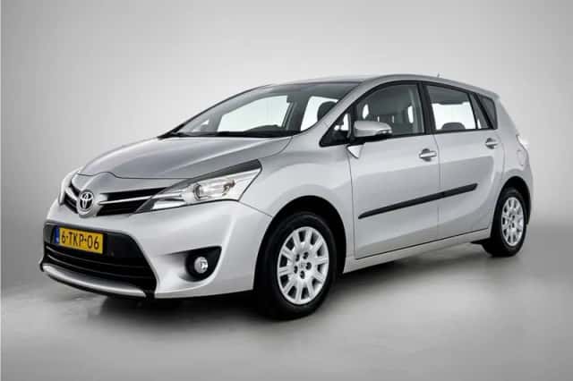 Toyota Verso (2014) thumbnail 1