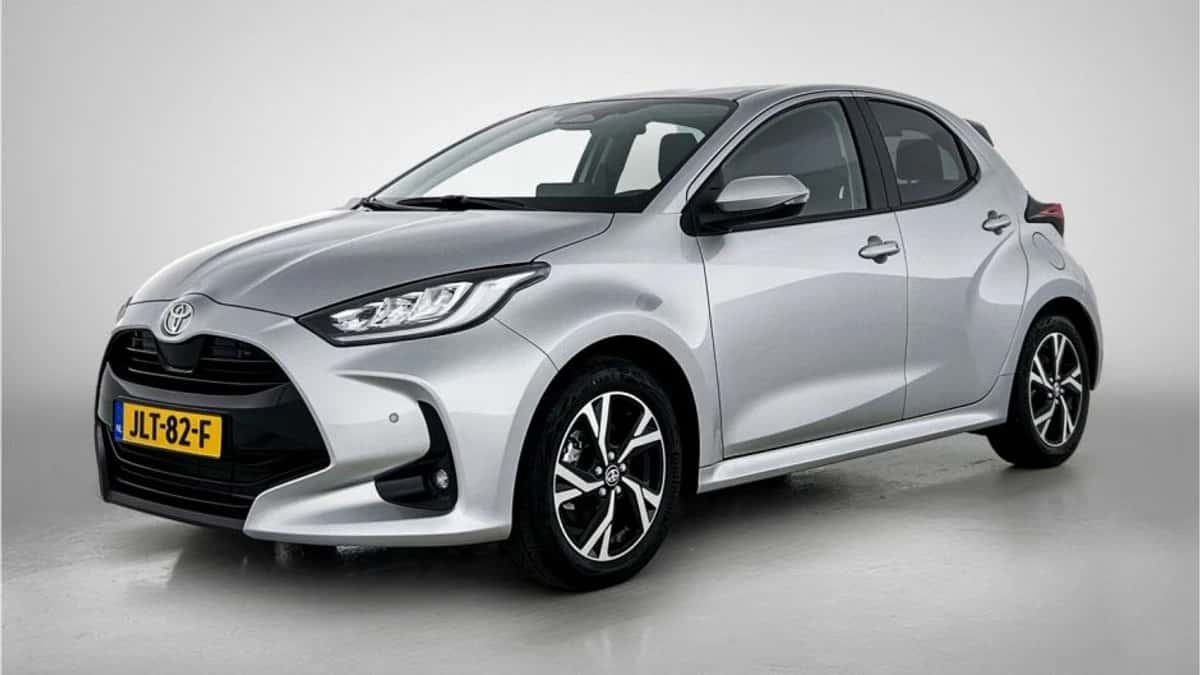 Toyota Yaris (2025) — foto 1