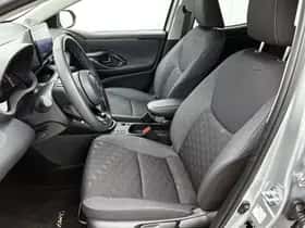 Toyota Yaris (2025) thumbnail 14
