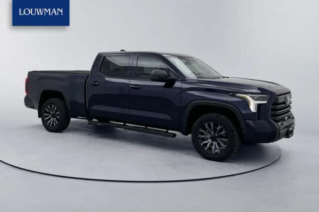 Toyota Tundra (2024) thumbnail 1