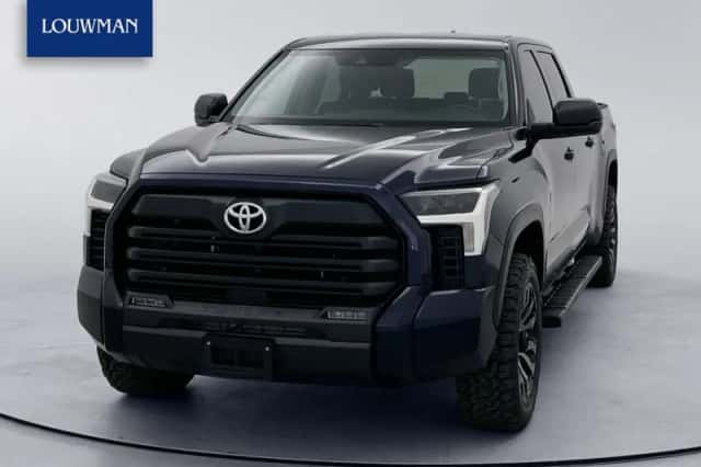 Toyota Tundra (2024) thumbnail 2