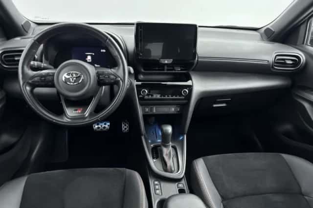 Toyota Yaris_Cross (2022) thumbnail 4