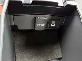 Toyota Corolla_Touring_Sports (2025) thumbnail 25
