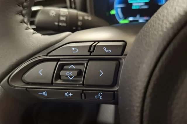 Toyota Yaris (2025) thumbnail 6
