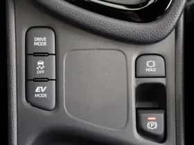 Toyota Yaris (2025) thumbnail 24