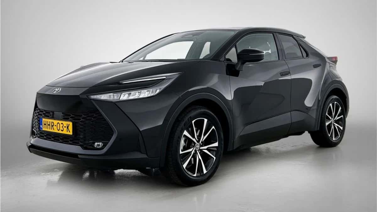 Toyota C-HR (2025) — foto 1