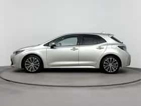 Toyota Corolla (2022) thumbnail 3