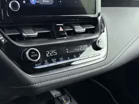 Toyota Corolla (2022) thumbnail 10