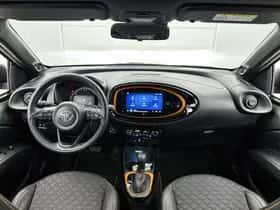 Toyota Aygo (2022) thumbnail 5