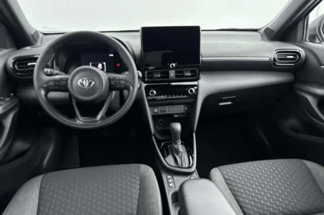 Toyota Yaris_Cross (2026) thumbnail 5
