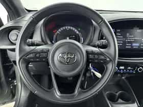 Toyota Aygo (2022) thumbnail 18