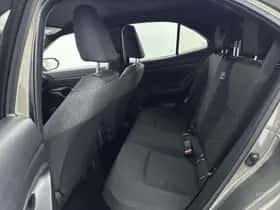 Toyota Yaris_Cross (2024) thumbnail 18
