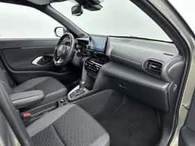 Toyota Yaris_Cross (2024) thumbnail 6