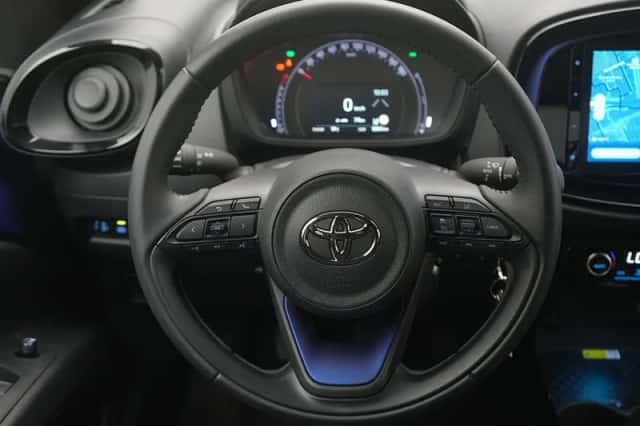 Toyota Aygo (2023) thumbnail 5