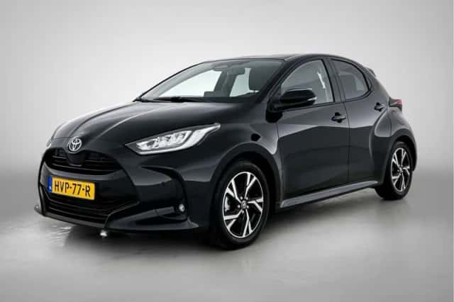 Toyota Yaris (2025) thumbnail 1