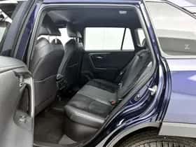 Toyota RAV4 (2025) thumbnail 16