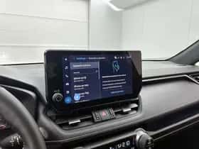 Toyota RAV4 (2025) thumbnail 31