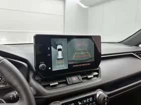 Toyota RAV4 (2025) thumbnail 8