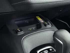 Toyota Corolla_Touring_Sports (2024) thumbnail 27