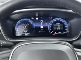 Toyota Corolla_Touring_Sports (2024) thumbnail 6
