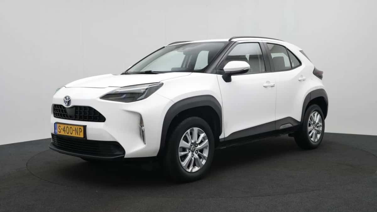 Toyota Yaris_Cross (2023) — foto 1