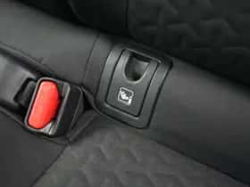 Toyota Yaris_Cross (2023) thumbnail 18
