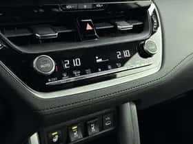 Toyota Corolla_Cross (2024) thumbnail 8
