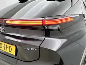 Toyota C-HR (2025) thumbnail 38