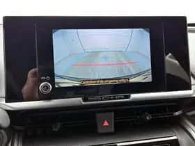 Toyota C-HR (2025) thumbnail 9