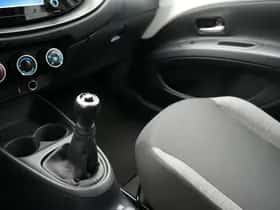 Toyota Aygo (2022) thumbnail 33