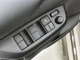 Toyota Yaris (2025) thumbnail 22