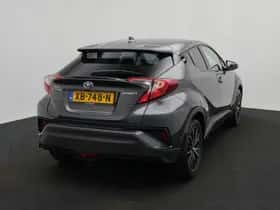 Toyota C-HR (2018) thumbnail 22
